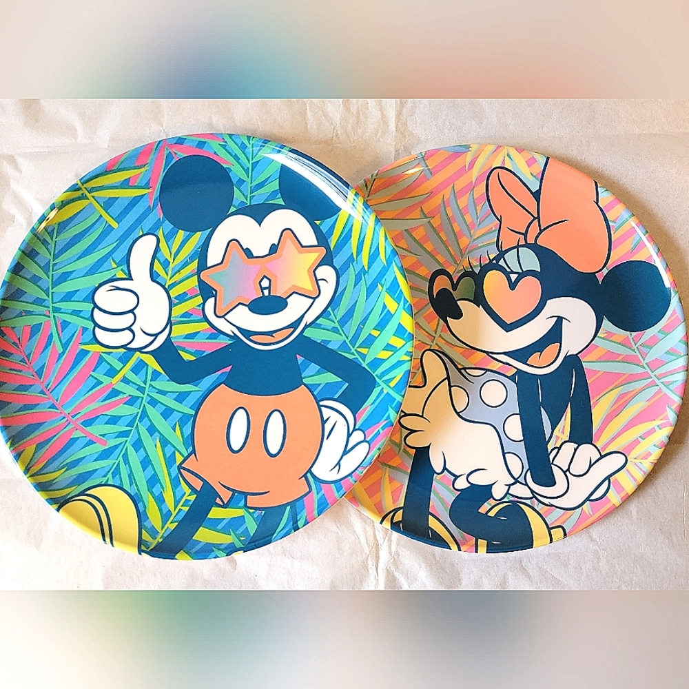 NWT! Disney Set 4 Mickey & Minnie Mouse Summer Salad Plate Appetizer Dishes